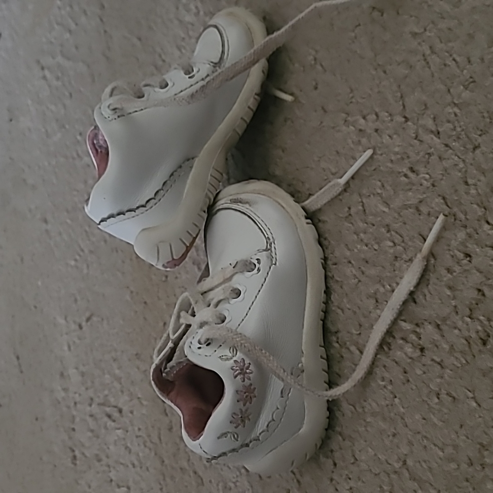 Shoes - Picture 2 of 2